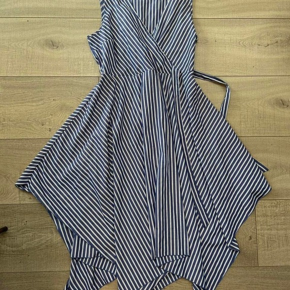 Blue White Striped Wrap Dress Handkerchief Hem - Size XL - Picture 5 of 8